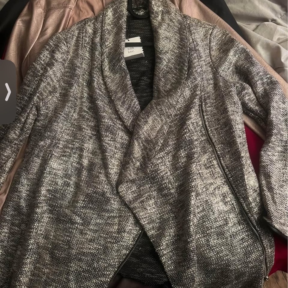 Asymmetrical jacket